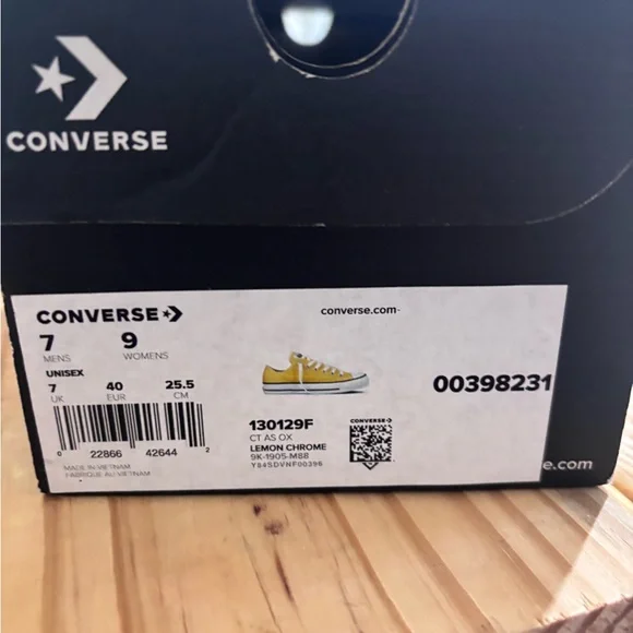 Converse Yellow and Green Crystal Pineapple Sneakers - Picture 5 of 6